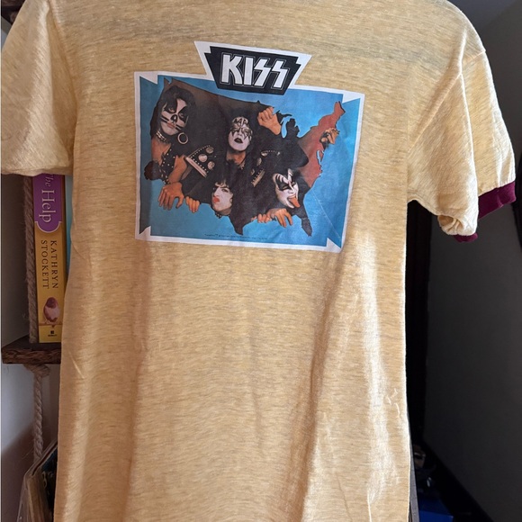 Vintage KISS T shirt - Picture 2 of 4